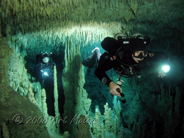  guides de grottes 